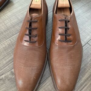 Moreschi Brown Leather Oxford Shoes with Perforated Design